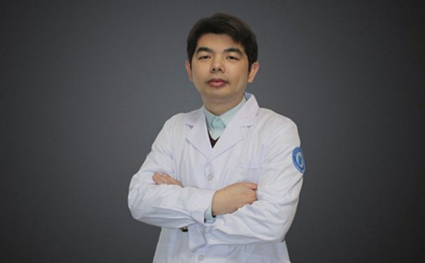 李落根
